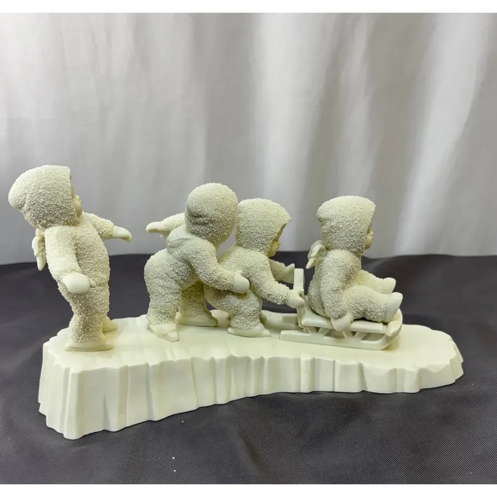 Dept 56 Snowbabies I'm Right Behind You Figurine Sculpture 68527 Original Box